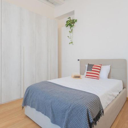 Wine Not Apartment In Como City Centre מראה חיצוני תמונה
